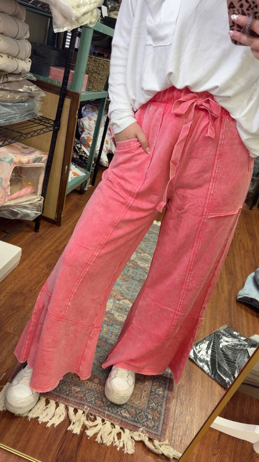 Love To Lounge Sweatpants