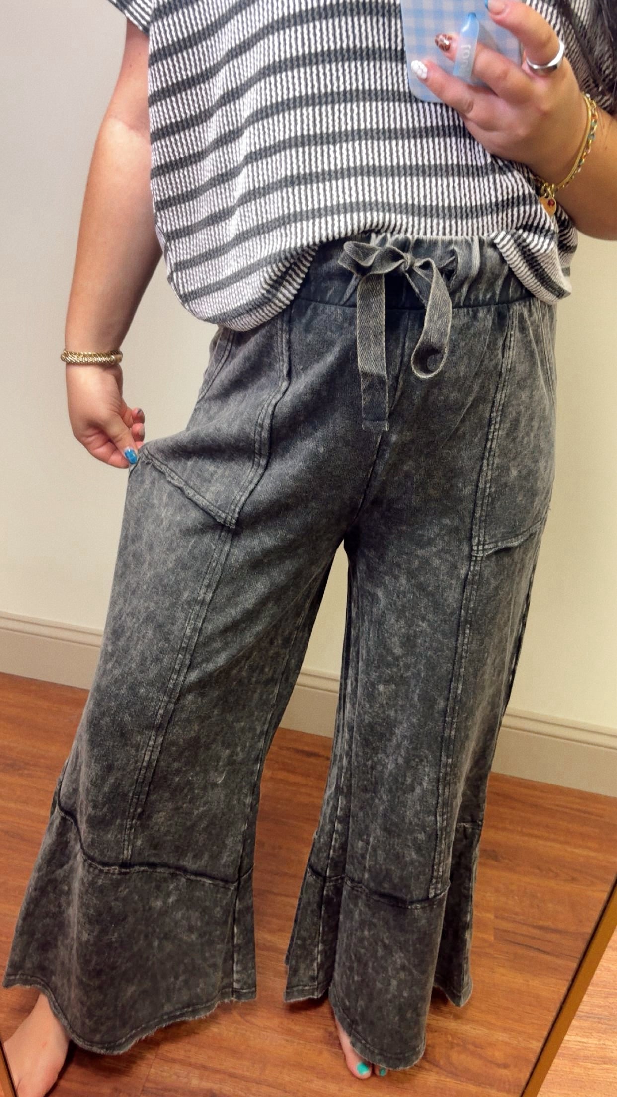 Live It Up Sweatpants