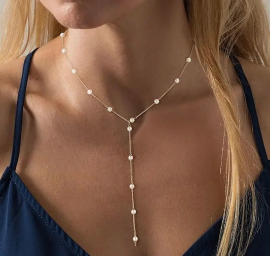 Pearl Dangle Necklace