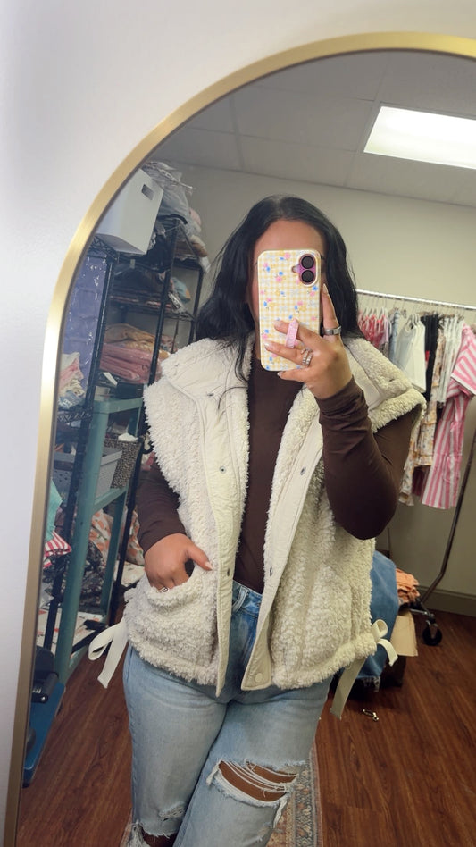 All Cozied Up Sherpa Vest