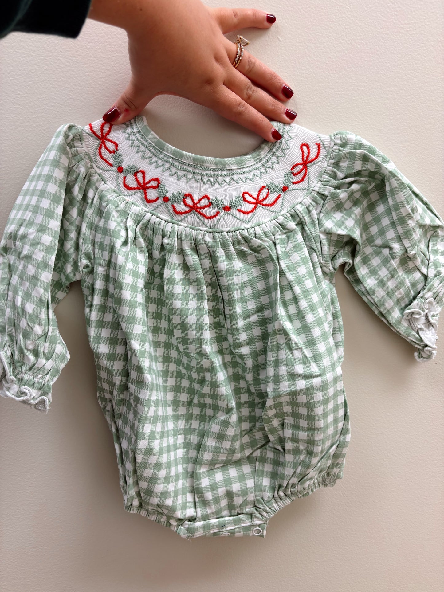 Mistletoe Smocked Bubble