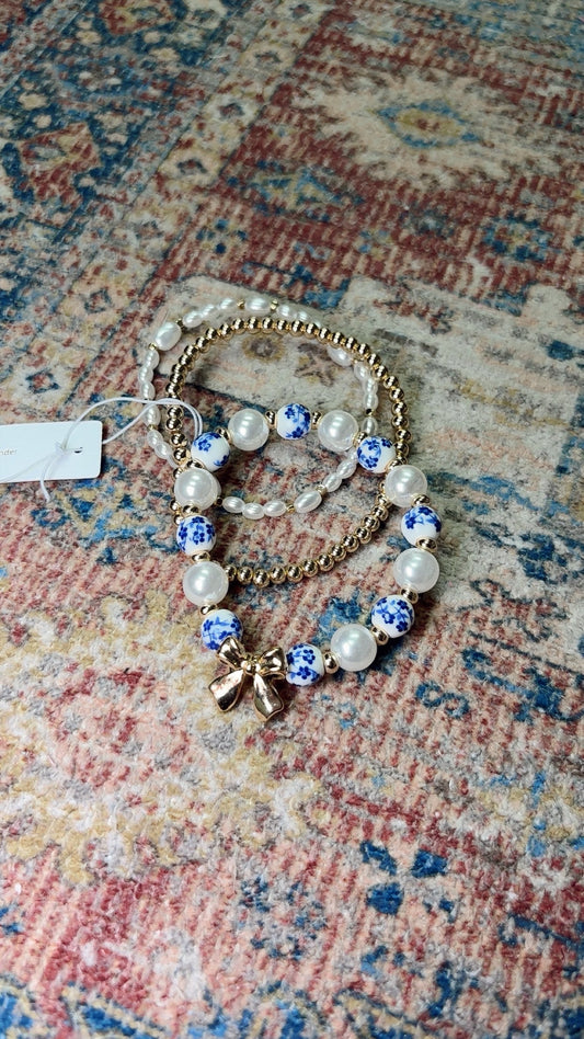 Blue Floral Bracelet Set