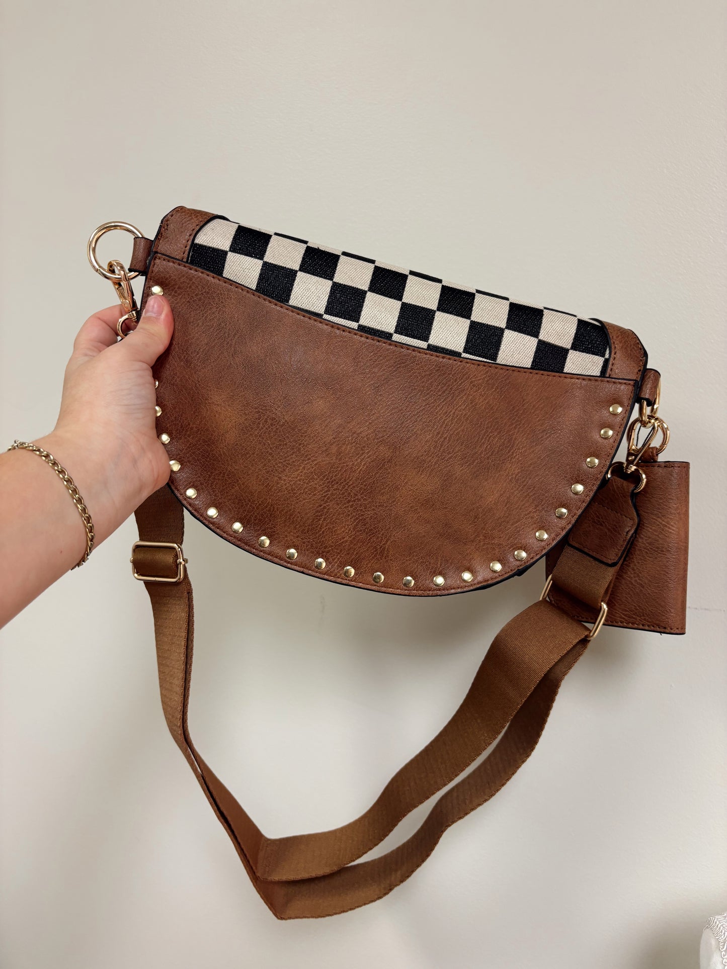 Your Go To Crossbody - Brown