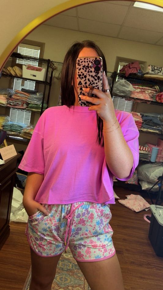 Lots Of Love Cropped Tee