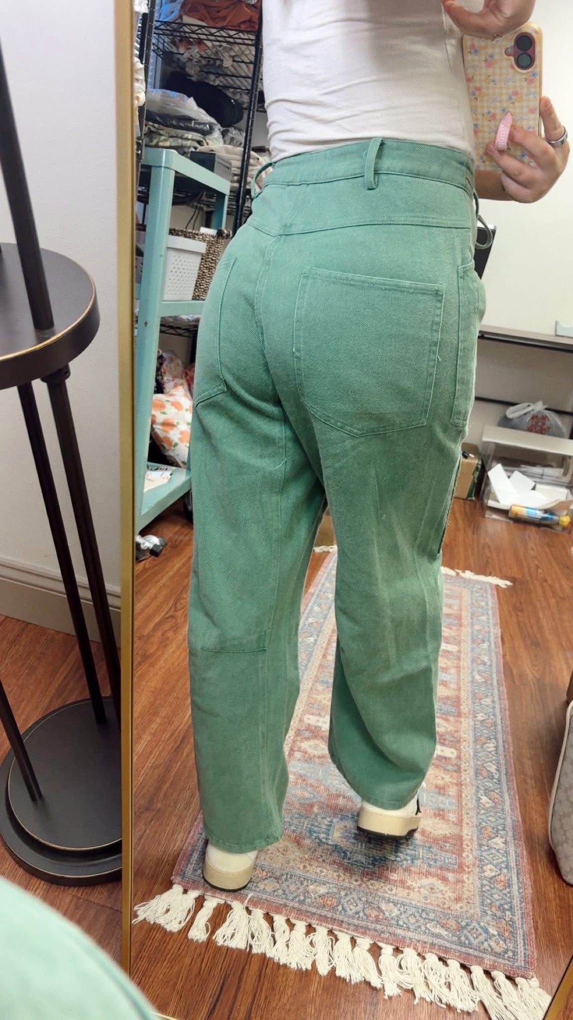 Evergreen Barrel Jeans