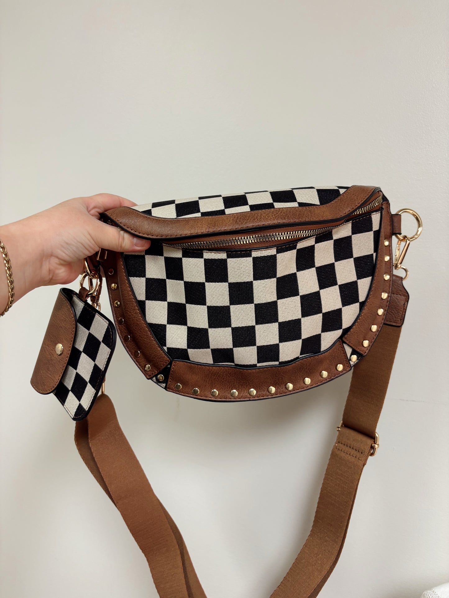 Your Go To Crossbody - Brown