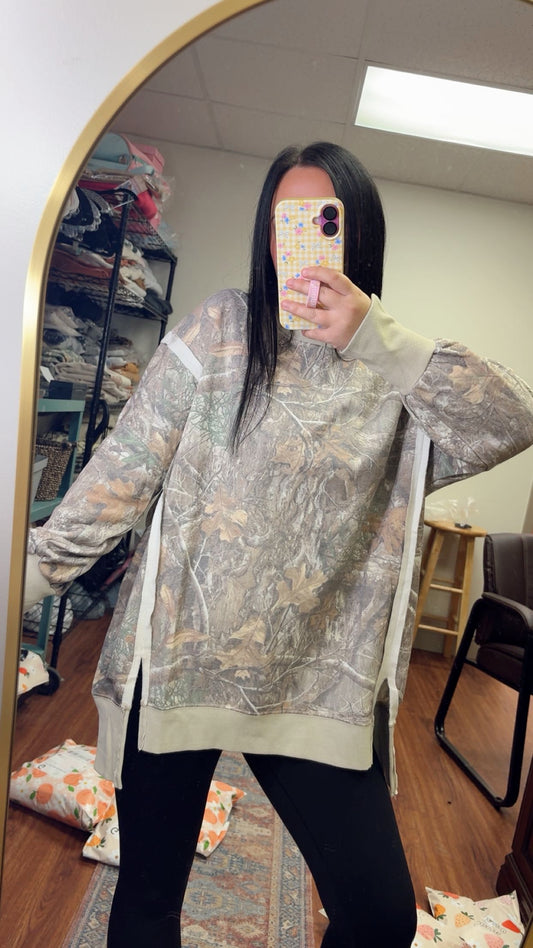 Camo Crew Pullover